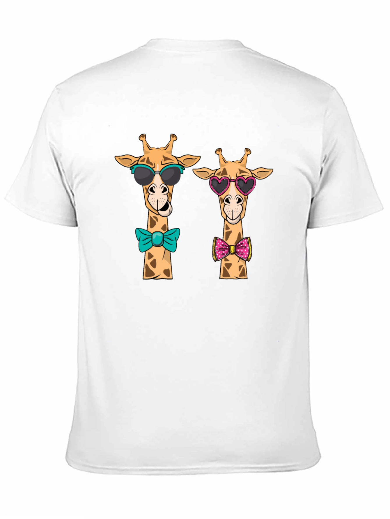 Giraffe Love Graphic Tee - Cute Cartoon Giraffe T-Shirt