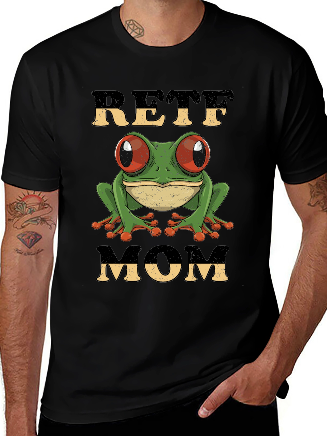 Retro Frog Mom Graphic T-Shirt