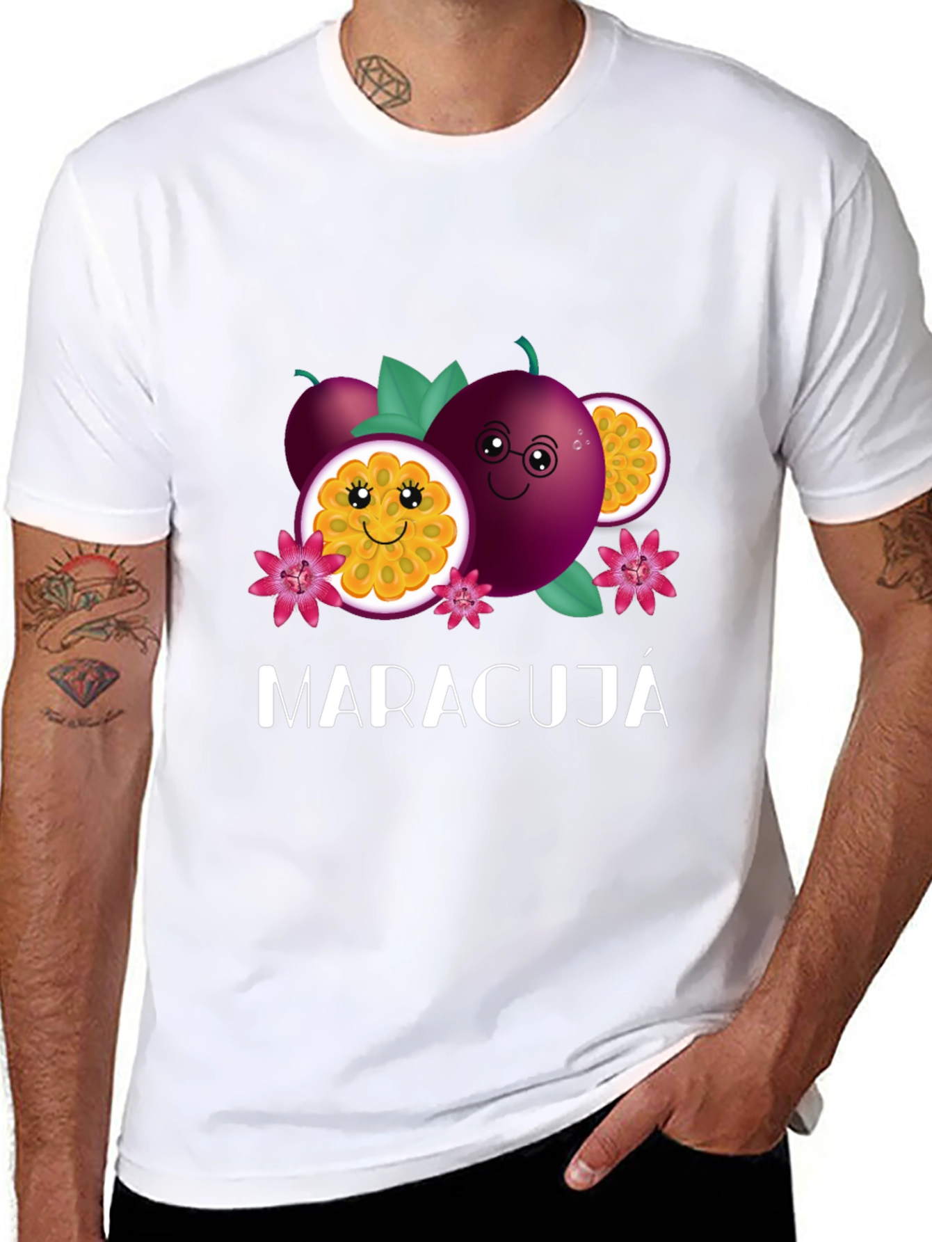 Maracujá Graphic Tee - Passion Fruit Cartoon Design