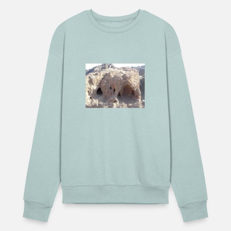 A strange cave in Al Tuwailat Valley, Egypt