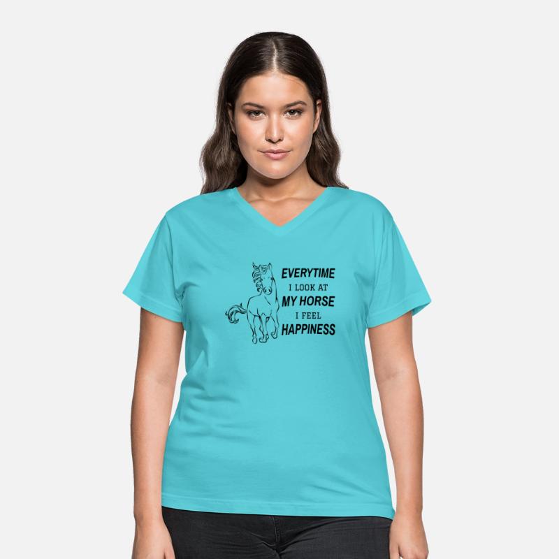 EVERYTIME I LOOK AT MY HORSE I FEEL HAPPINESS