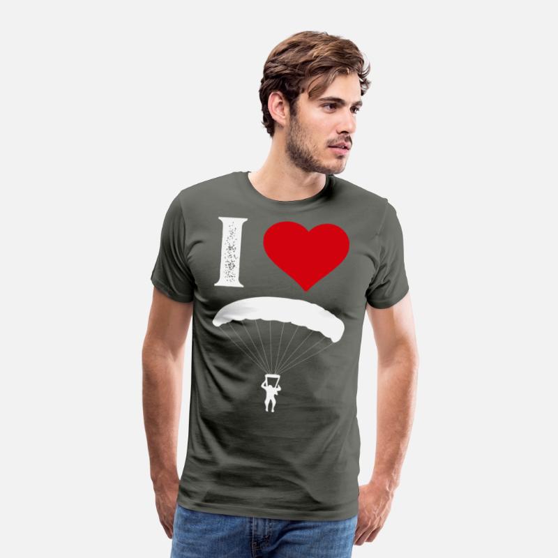 I love skydiving, heart