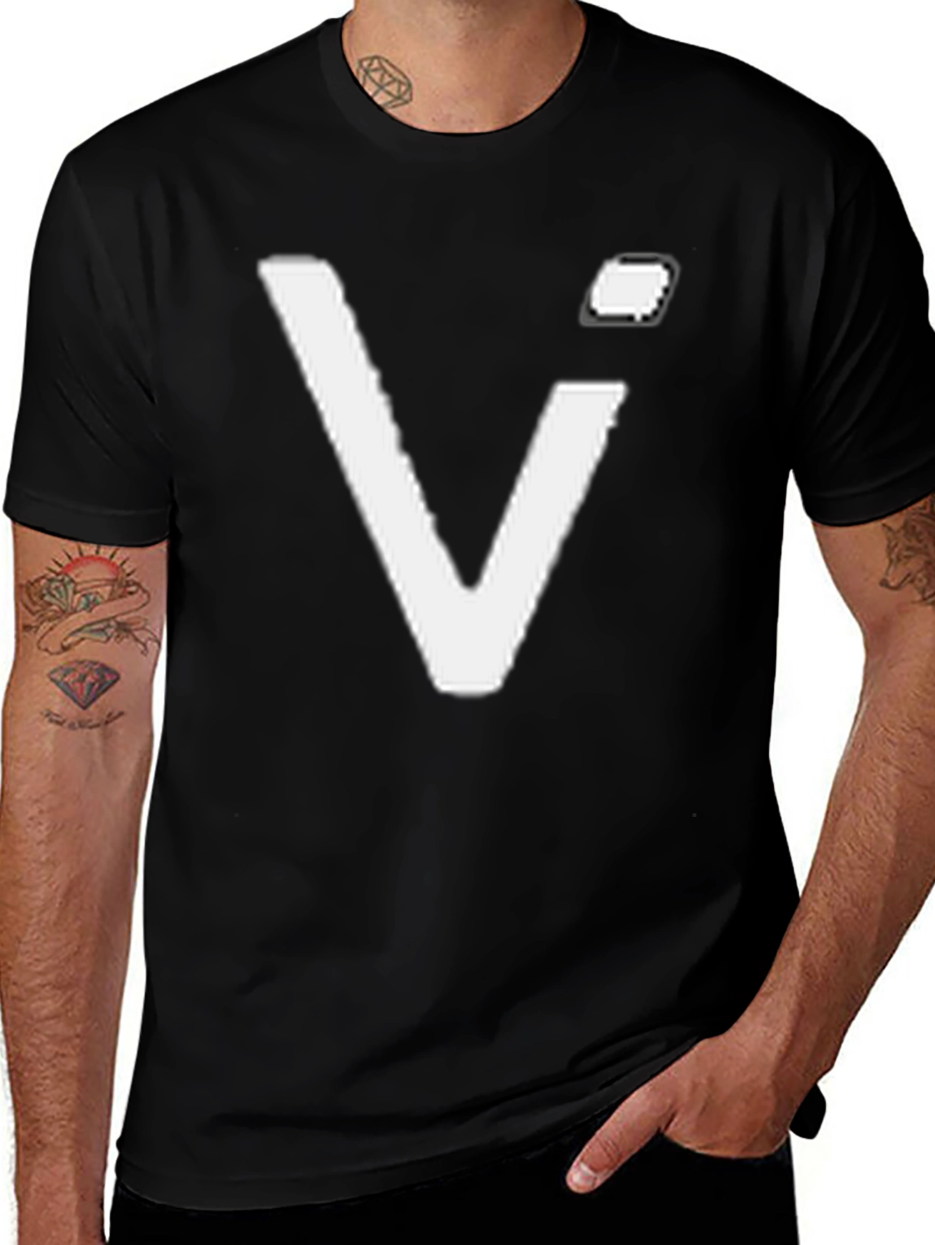 Vi T-Shirt - Minimalist Design