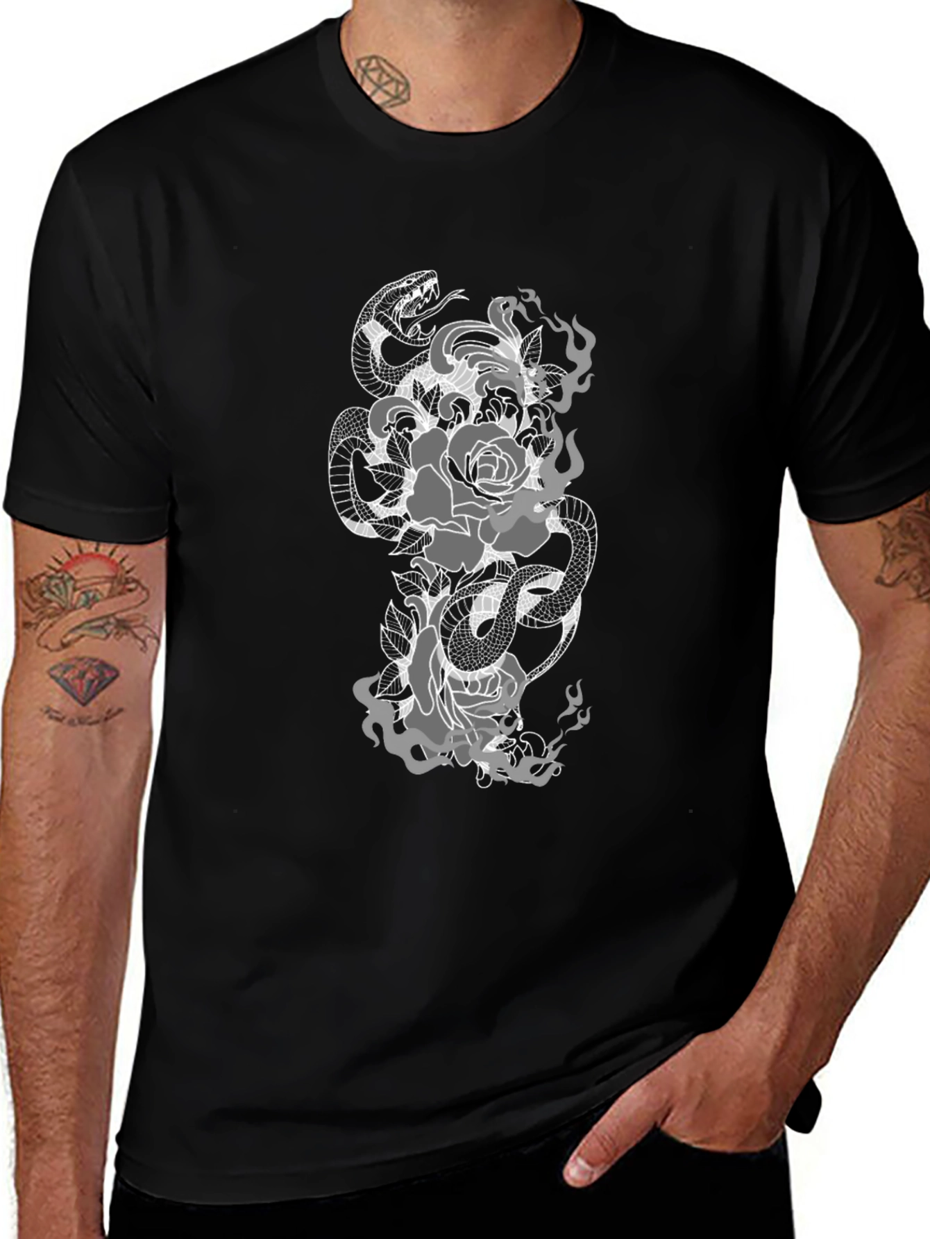 Snake & Roses Graphic Tee - Black Casual Fit